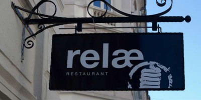 Fjórir staðir í Kaupmannahöfn einni saman fá stjörnu í nýrri Michelin handbók. Relæ er einn þeirra er þar starfar einn fyrrverandi kokka Noma