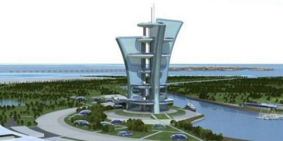 Glerhýsi Pierre Cardin mun gjörbreyta ásýnd Feneyja og færa gamla borgina umsvifalaust til nútímans. En ekki eru allir hrifnir af því.