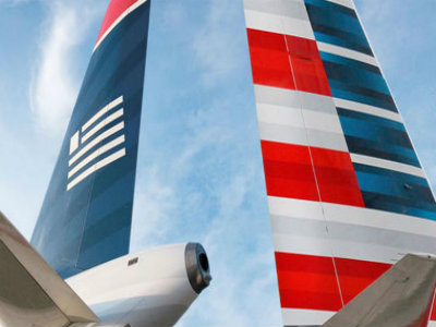 Lögbann á samruna flugfélaga vestanhafs er æði merkileg tíðindi.