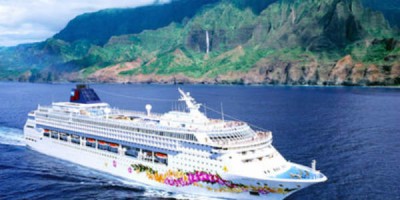 Eldheitar ástríður um borð í lúxusfleyi og Las Vegas og Hawaii í kaupbæti. Gæti verið miklu, miklu verra.