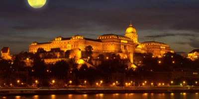 Fögur er hæðin og ýmislegt forvitnilegt neðanjarðar hér líka.