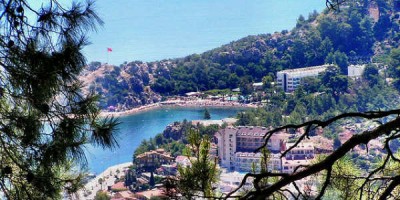 Það er sautján gráðu meðalhiti í Marmaris í apríl gott fólk. 