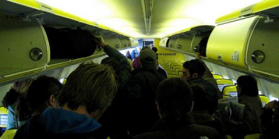 Uppþot í vél Ryanair og afskaplega skiljanlega líka. Mynd Aleksi Altonen