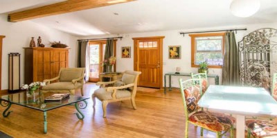 Ekki amalegar vistarverur. Fyrrum heimili Charlie Chaplin er hægt að leigja eina nótt fyrir tæpar 30 þúsund krónur. Mynd Airbnb