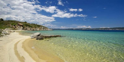 Grikkir sjálfir tala um að strendur Chalkidiki séu þær fallegustu í landinu og er þó af nógu að taka. Mynd Visit Greece