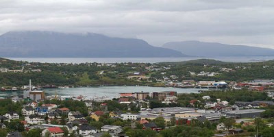 Íbúar í þessum norska bæ njóta meiri sólar og hita en flestir við Miðjarðarhafið þessi dægrin. Mynd Martha De Jong Lantink