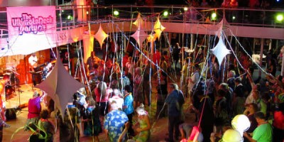 Talið er að í Bandaríkjunum einum saman séu fjórar milljónir para sem stundi makaskipti. Það er dágóður hópur og hvers vegna ekki að bjóða þeim sérstakar siglingar. Mynd Jasperdo