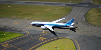 Glæsileg og salan gengur vel en ekki er allt með felldu hjá Boeing samkvæmt nýrri heimildarmynd. Mynd JetStar