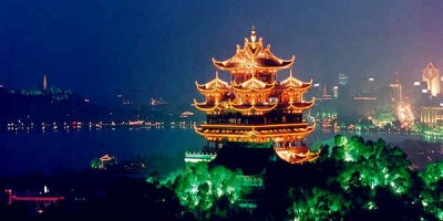 Ein þeirra borga sem heimsóttar eru í ferðinni er Hangzhou