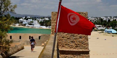 Ferðamenn nánast horfnir frá Túnis og allt nánast komið á útsölu. Mynd Andrew Tijou