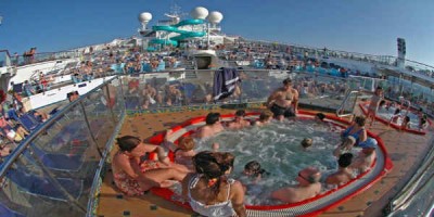 Lífið er ljúft í skemmtisiglingum en það kemur fljótt niður á líkamsþyngd.