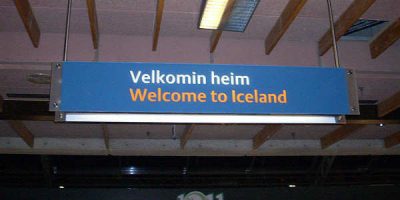 Ekki trúa neinu sem verslunareigendur í Leifsstöð troða upp á þig. Skjáskot